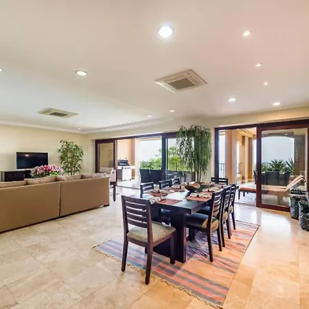 Beachfront, Sunset, & Ocean Views With Gas Grill