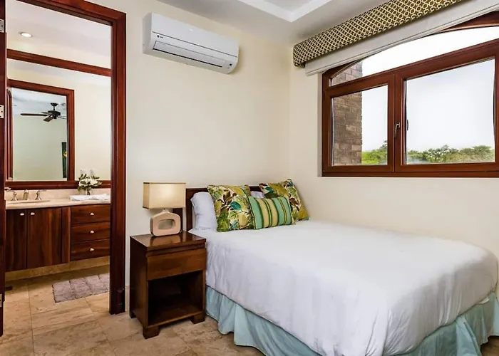 Appart hôtel Beachfront, Sunset, & Ocean Views With Gas Grill